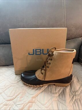 Jambu Two-Tone Lace-Up Duck Boots in Tan and Black